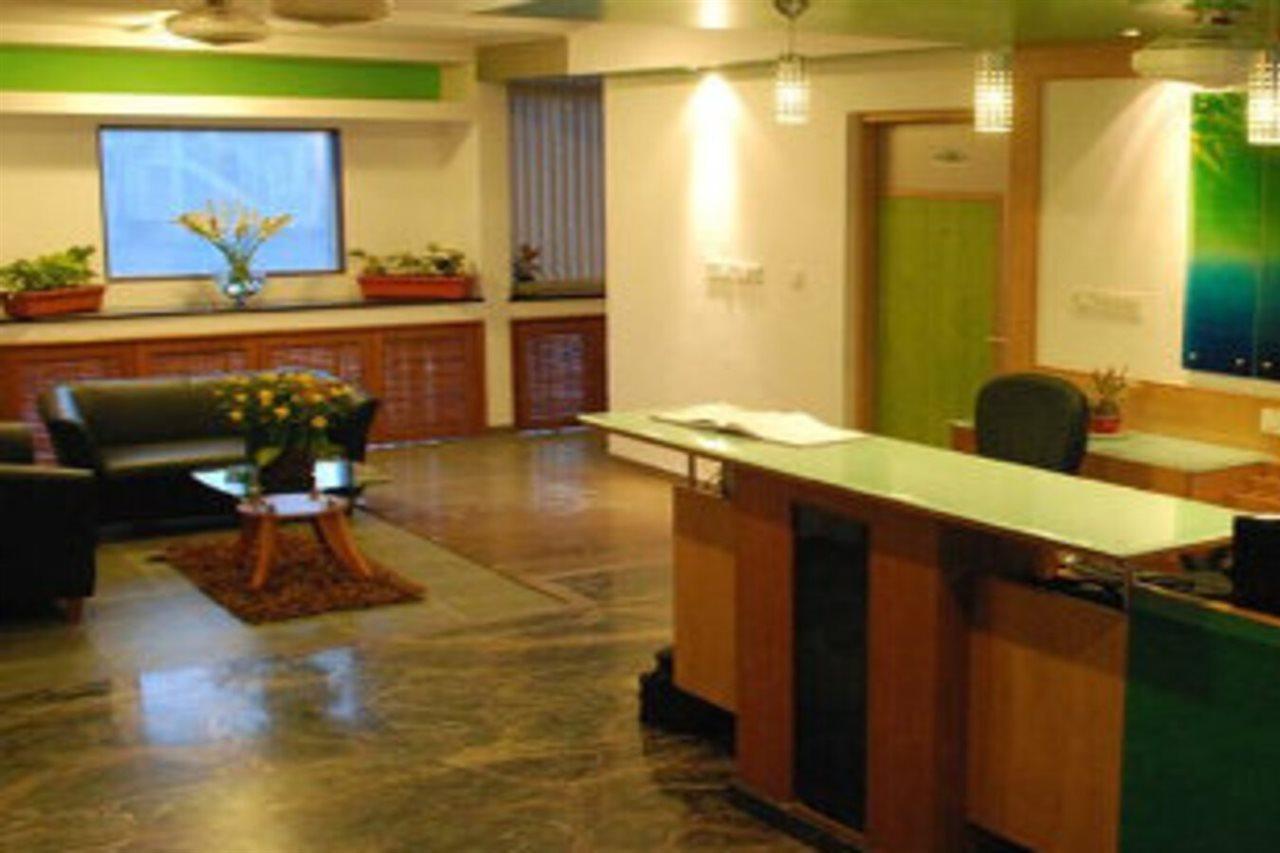 Treebo Edha Suites Koramangala Бенґалуру Екстер'єр фото