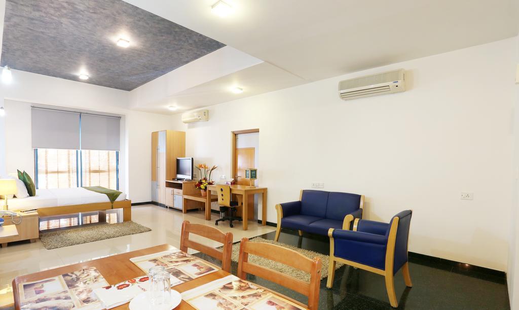Treebo Edha Suites Koramangala Бенґалуру Екстер'єр фото